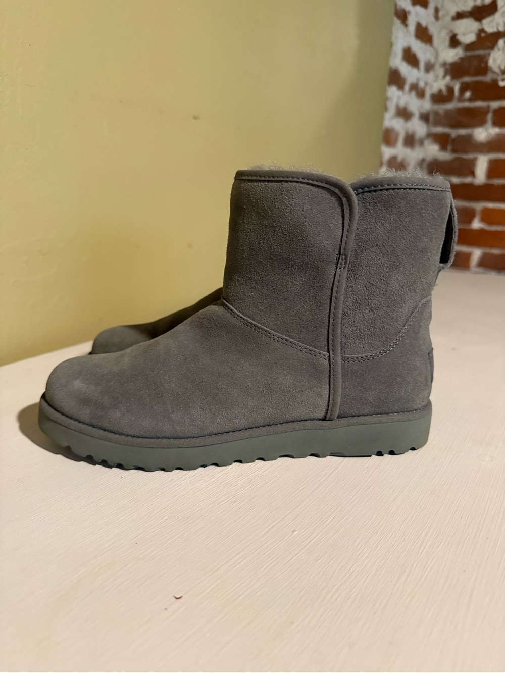UGG Classic Gray Mini Boots Size 6